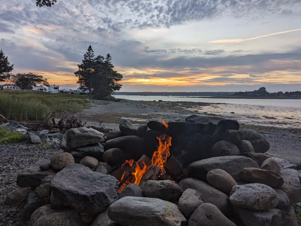 3 Amazing Maine Oceanfront Campgrounds: Reviewed for you! - Reconnect ...